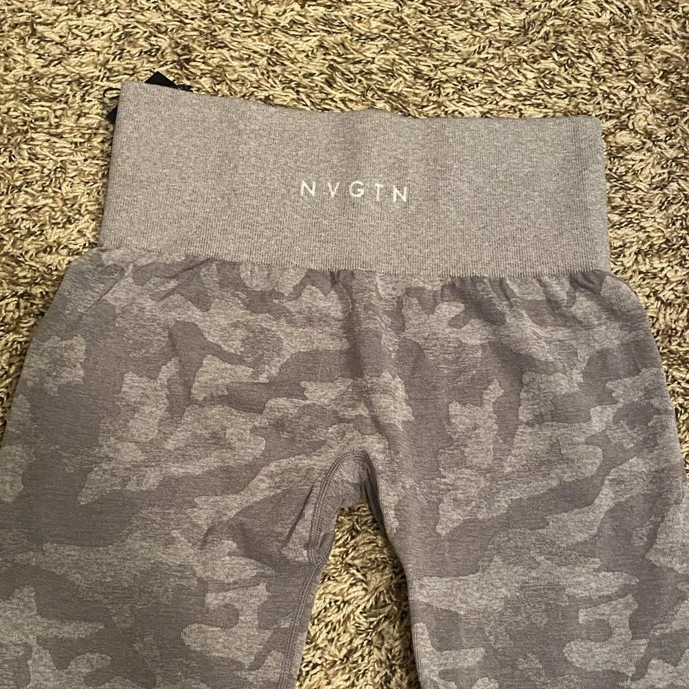 NVGTN gray camo leggings - Picture 2 of 4